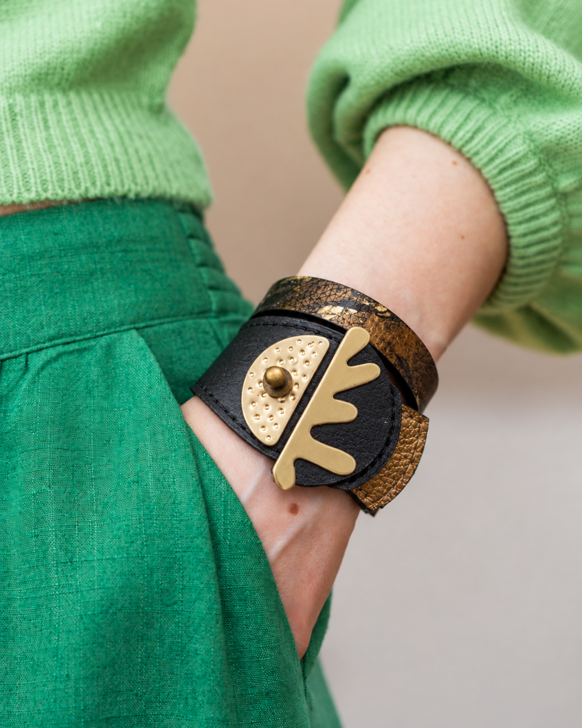 METAMORFIC BUTTERFLY - OLIVE GREEN